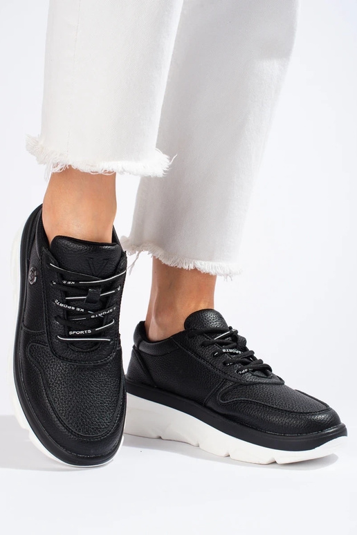 black sneakers Vinceza