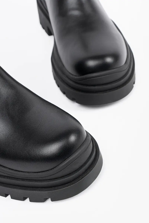 black Inomens boots Chelsea boots...