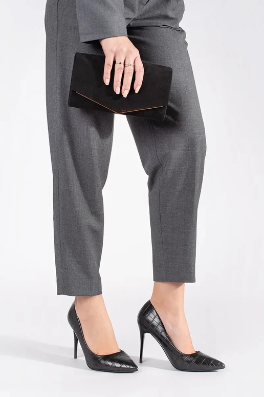 Shelovet      Shelovet