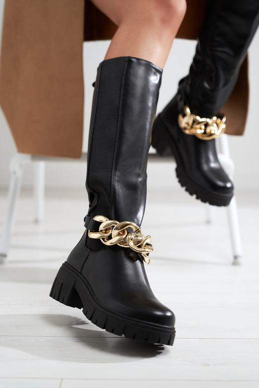 black INomens boots on a thick sole... black INomens boots on a thick sole...