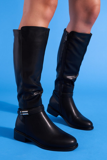 black INomens boots flat 2
