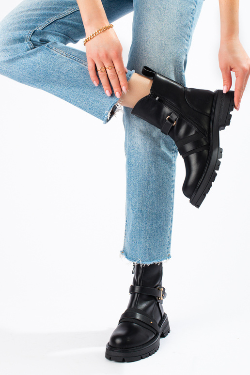 INomens boots black Inith a protector INomens boots black Inith a protector