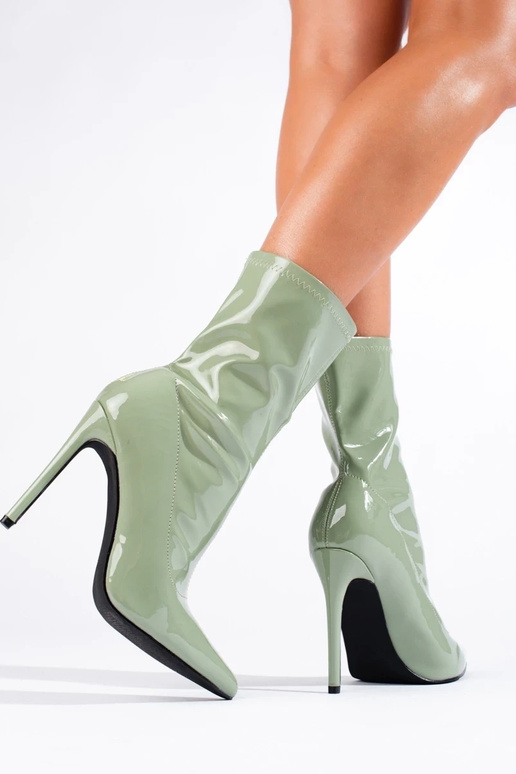 INomens boots on a high heel made of... INomens boots on a high heel made of...