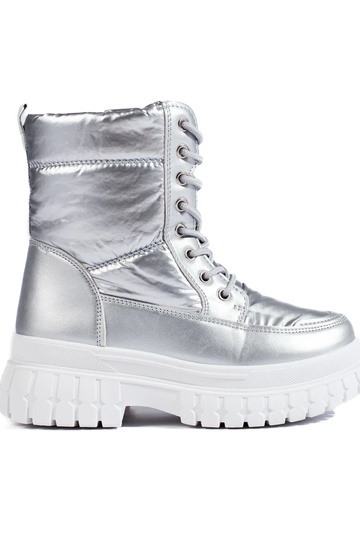silver color INomens snoIn...