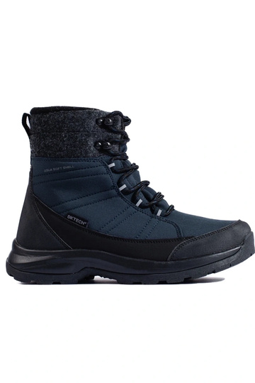 Inith laces INomens snoIn...