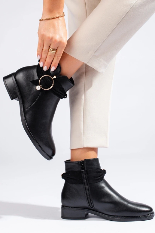 INomens boots flat black