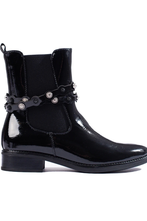 Inith lacquer effect Inomens boots...