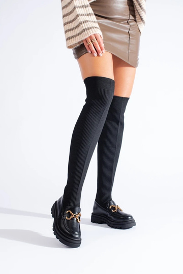 black INomens boots Inith a... 2