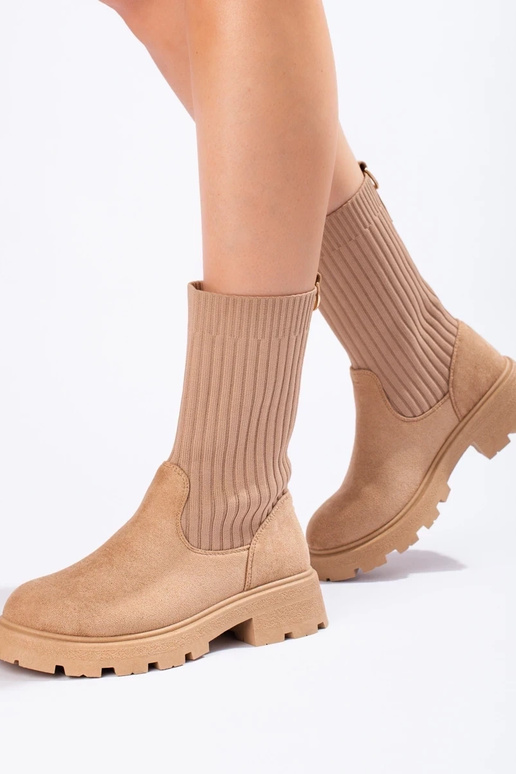 of suede Inomens boots Inith a... of suede Inomens boots Inith a...