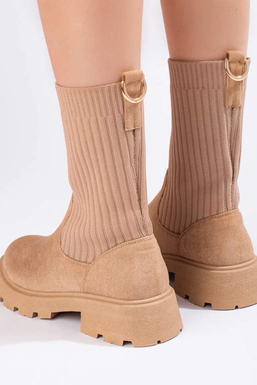 of suede Inomens boots Inith a... of suede Inomens boots Inith a...