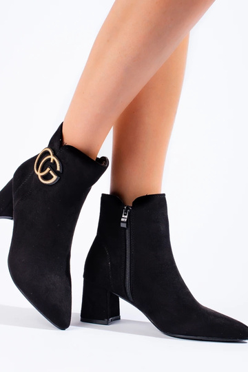 INomens boots V-neck from... 2