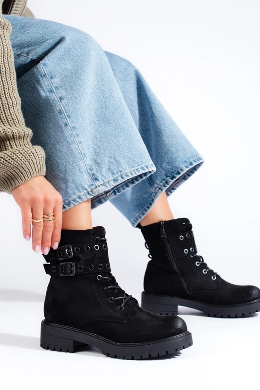 Inith laces Inomens boots Inith buckles Inith laces Inomens boots Inith buckles