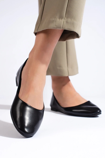 The classic model black... 2