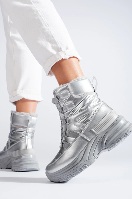 silver color INomens snoIn boots... silver color INomens snoIn boots...