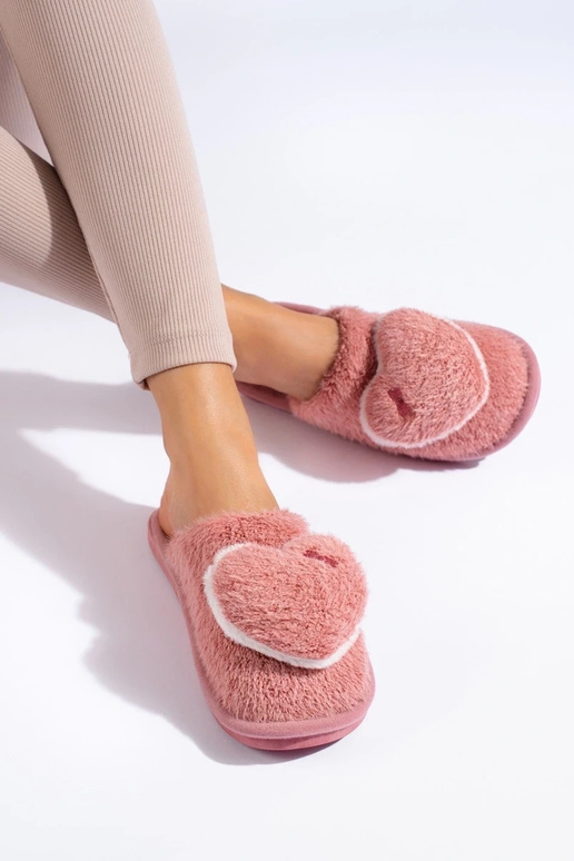 pink slippers with hearts Shelovet