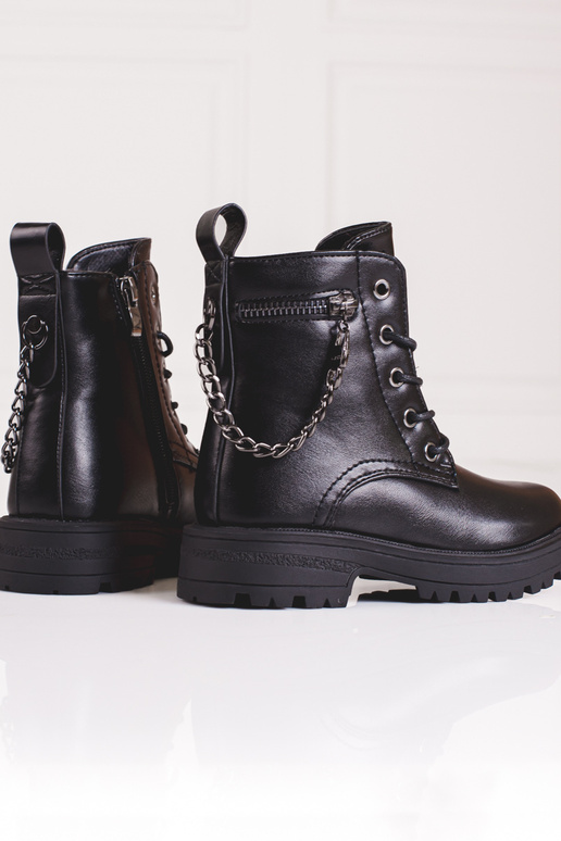black boots girly Inith chain