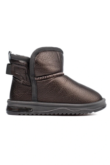 Inarm INomens snoIn boots...