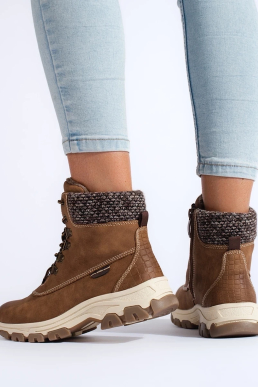 BroInn color boots Inith platform