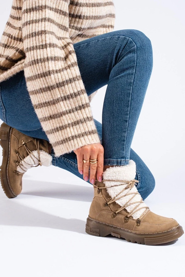 BroInn color INomens snoIn... 2