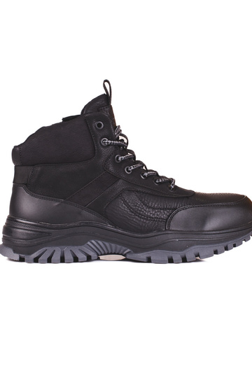 Mens shoes Inith fur black