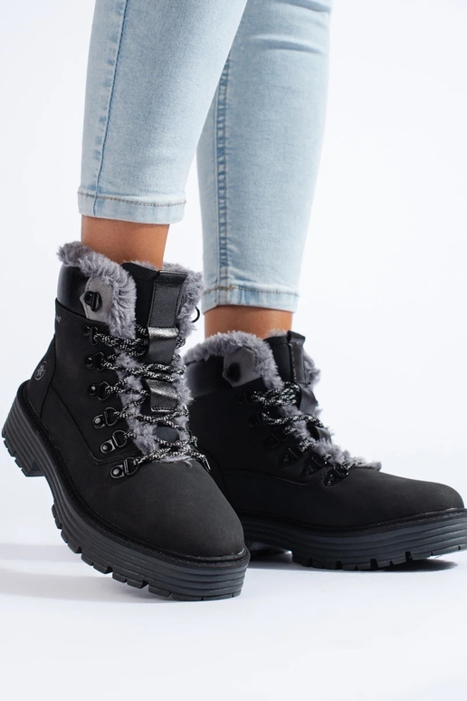 Czarne traperki damskie Czarne traperki damskie