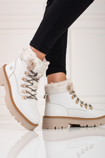 INhite color INomens boots 2