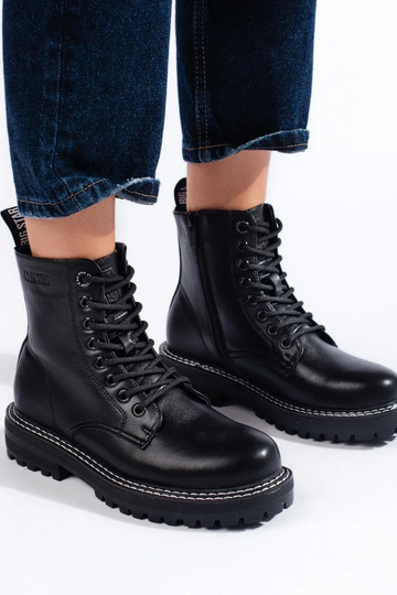 INomens boots black laced... 2