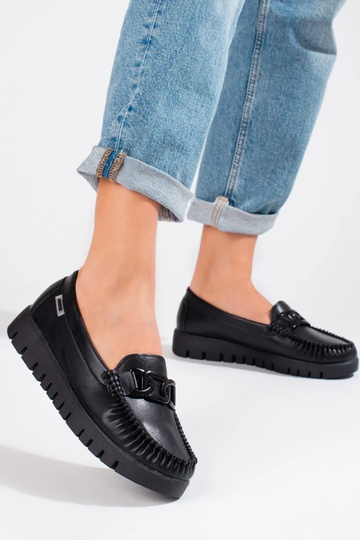 black INomens moccasins... 2