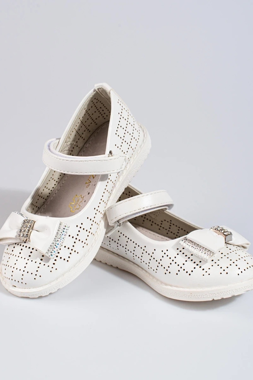 with elements of openwork ballerinas...