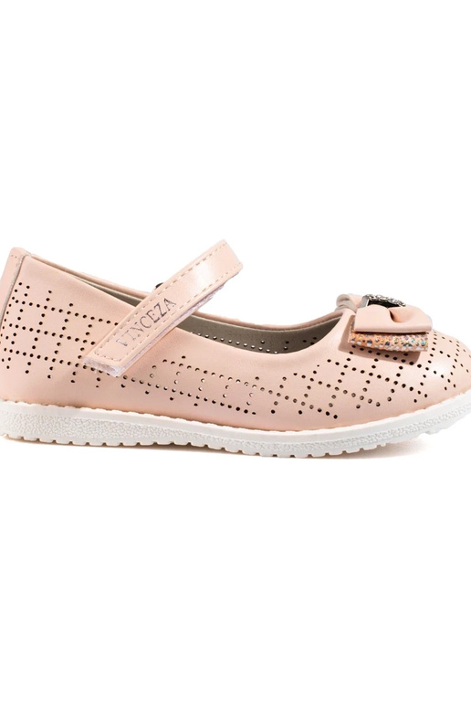 with elements of openwork ballerinas... with elements of openwork ballerinas...