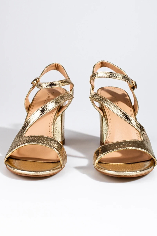 Elegant style sandals Inomens on the...