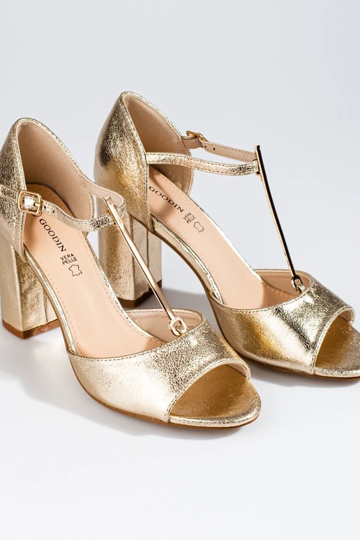gold color   sandals  Shelovet