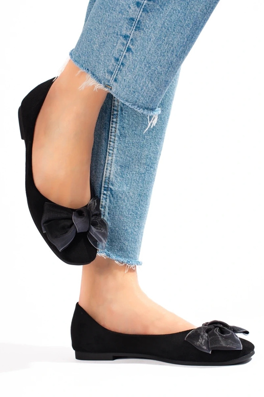 of suede  ballerinas with bow...