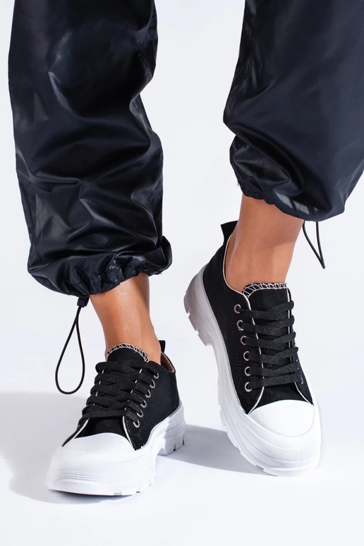 The classic model shoes with platform... The classic model shoes with platform...