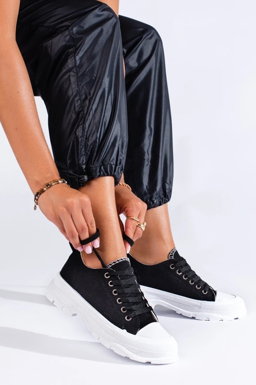 The classic model shoes with platform... The classic model shoes with platform...