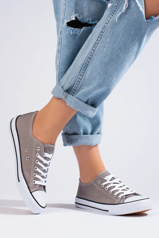 The classic model gray shoes Shelovet