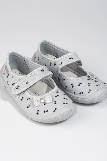 gray shoes  Viggami Kalina 2
