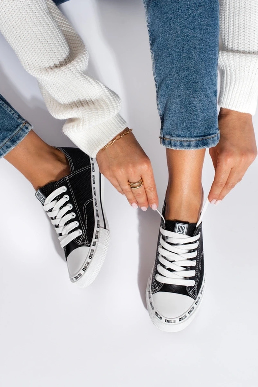 The classic model Women's boots... The classic model Women's boots...