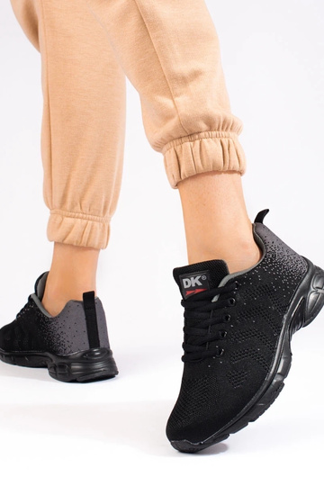 black sneakers Dk 2