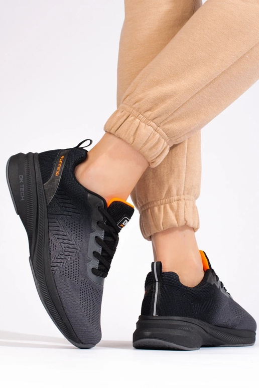 Sporty style shoese  DK Sporty style shoese  DK