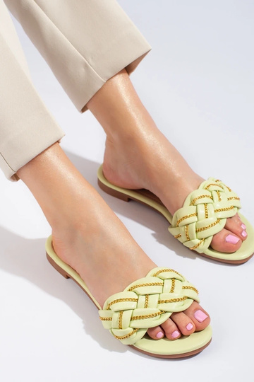 Elegant style  slippers... 2