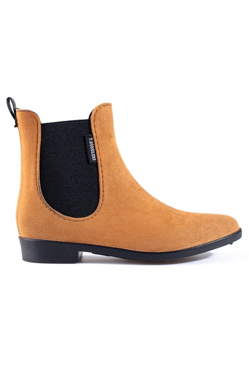 Rubber boots  Brown color...