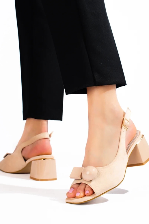 sandals of suede  beige Shelovet