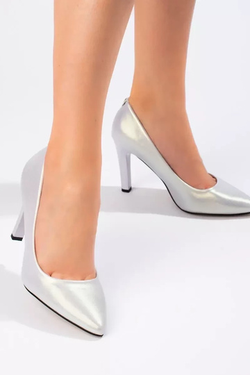 silver color  High heels... 2