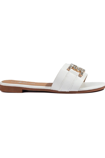 white color slippers...