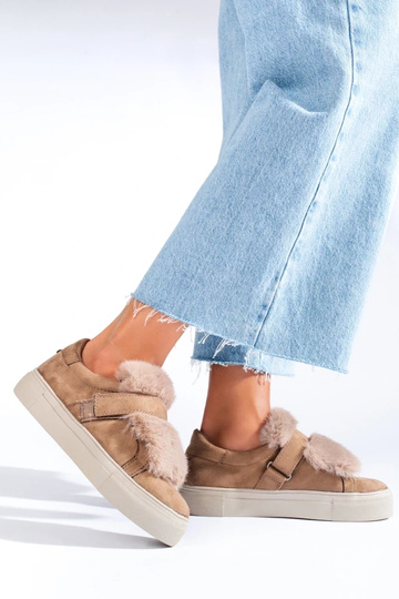 beige of suede shoes with... 2