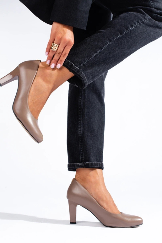 The classic model dark beige High...