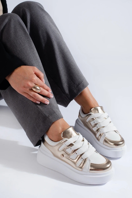 Sneakers model shoes with a high... Sneakers model shoes with a high...