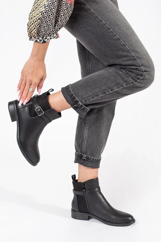 The classic model black Inomens boots The classic model black Inomens boots