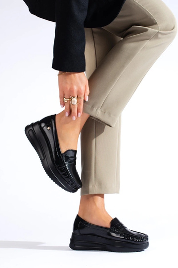 Inith lacquer effect black... 2